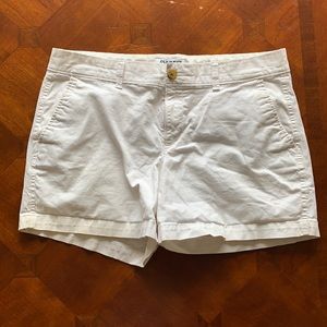 White Old Navy shorts